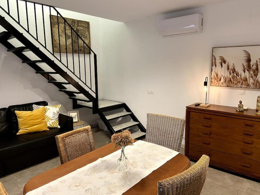Moderno Duplex En La Tacita De Plata Apartment Cadiz Bagian luar foto